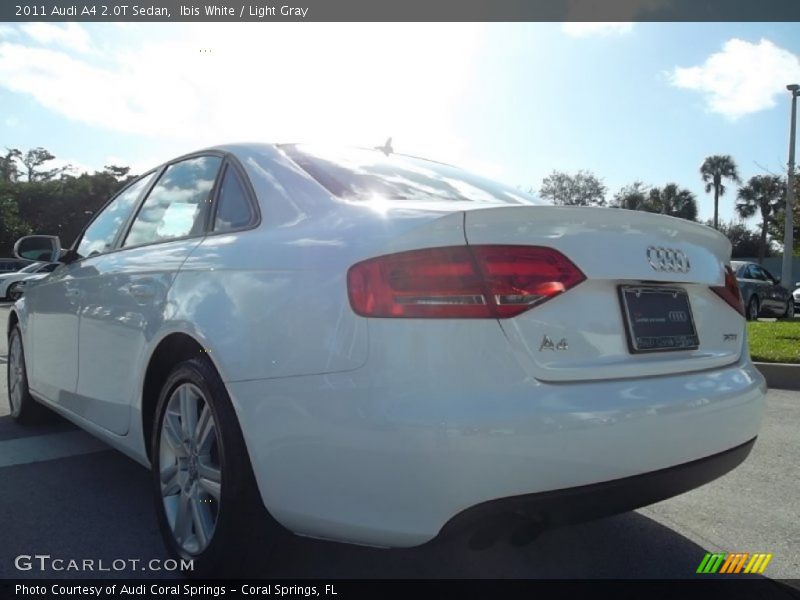 Ibis White / Light Gray 2011 Audi A4 2.0T Sedan