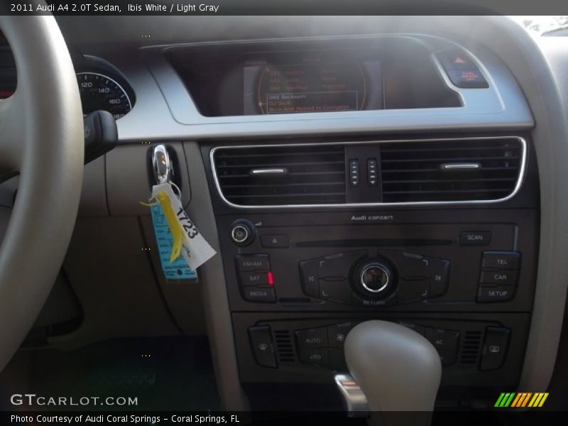 Ibis White / Light Gray 2011 Audi A4 2.0T Sedan