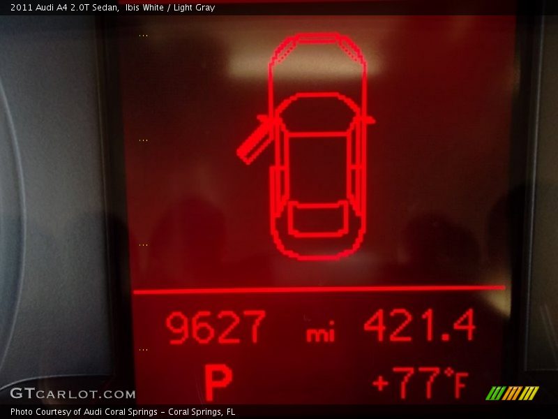 Ibis White / Light Gray 2011 Audi A4 2.0T Sedan