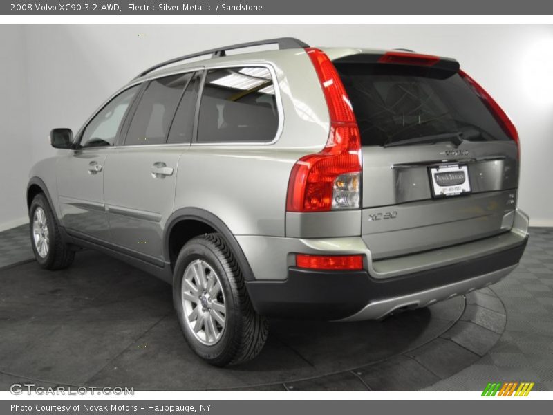 Electric Silver Metallic / Sandstone 2008 Volvo XC90 3.2 AWD