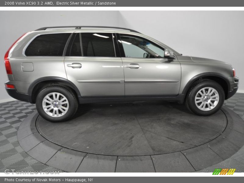 Electric Silver Metallic / Sandstone 2008 Volvo XC90 3.2 AWD