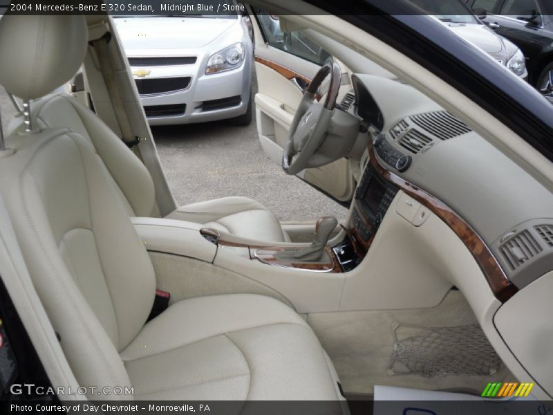 Midnight Blue / Stone 2004 Mercedes-Benz E 320 Sedan