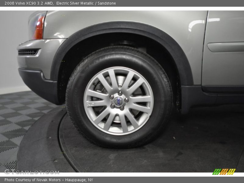 Electric Silver Metallic / Sandstone 2008 Volvo XC90 3.2 AWD