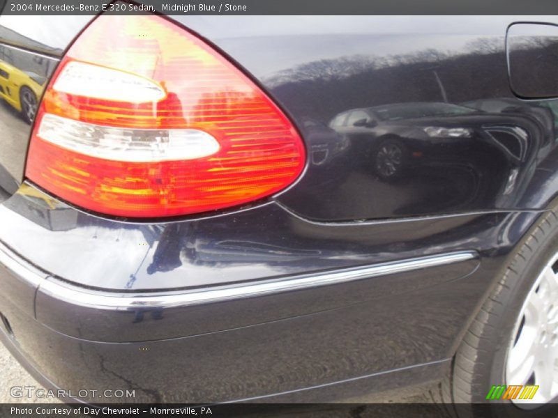 Midnight Blue / Stone 2004 Mercedes-Benz E 320 Sedan