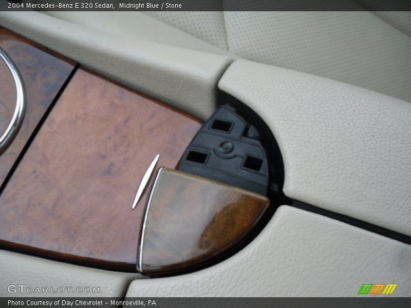 Midnight Blue / Stone 2004 Mercedes-Benz E 320 Sedan