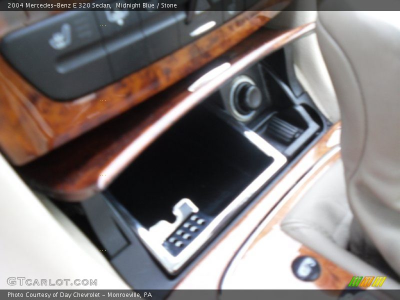 Midnight Blue / Stone 2004 Mercedes-Benz E 320 Sedan