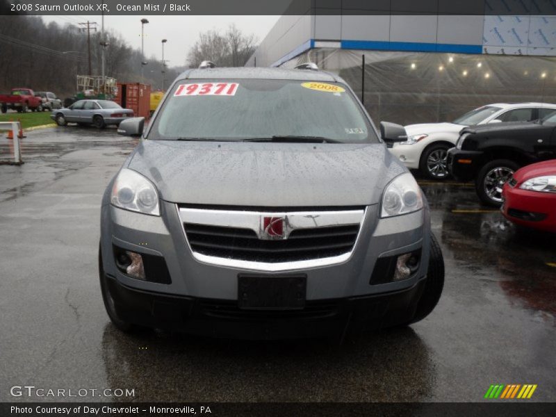 Ocean Mist / Black 2008 Saturn Outlook XR