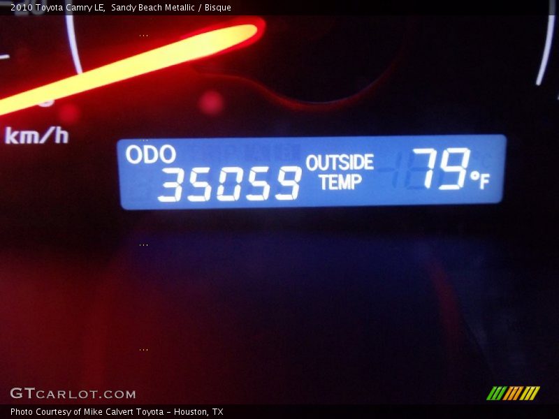 Sandy Beach Metallic / Bisque 2010 Toyota Camry LE