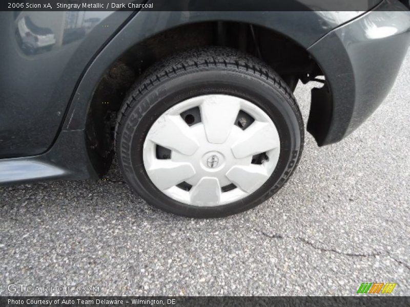 Stingray Metallic / Dark Charcoal 2006 Scion xA