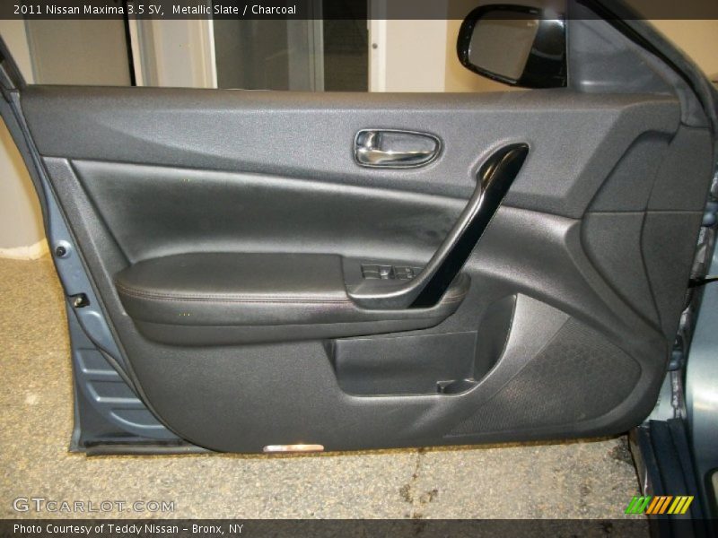 Metallic Slate / Charcoal 2011 Nissan Maxima 3.5 SV