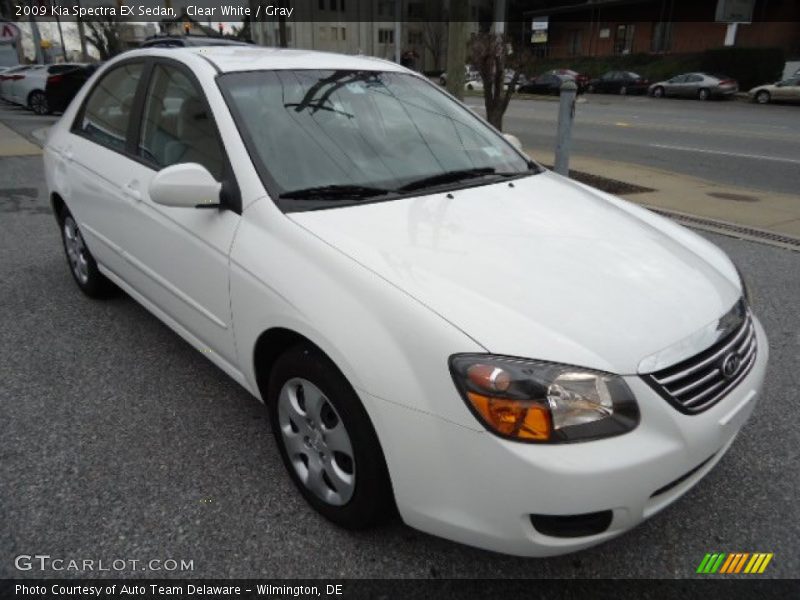Clear White / Gray 2009 Kia Spectra EX Sedan