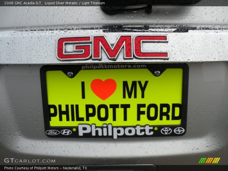 Liquid Silver Metallic / Light Titanium 2008 GMC Acadia SLT