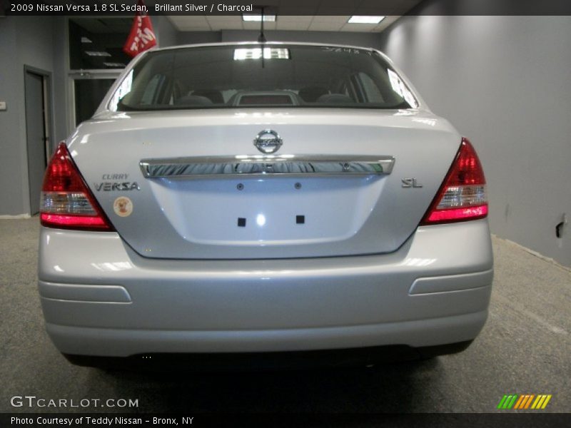 Brillant Silver / Charcoal 2009 Nissan Versa 1.8 SL Sedan