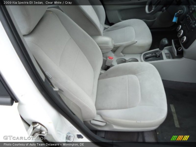 Clear White / Gray 2009 Kia Spectra EX Sedan