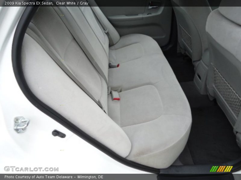 Clear White / Gray 2009 Kia Spectra EX Sedan