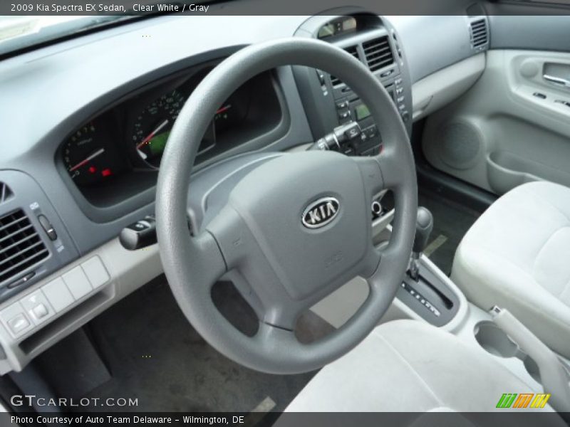 Clear White / Gray 2009 Kia Spectra EX Sedan
