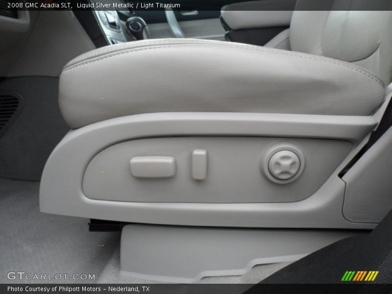 Liquid Silver Metallic / Light Titanium 2008 GMC Acadia SLT