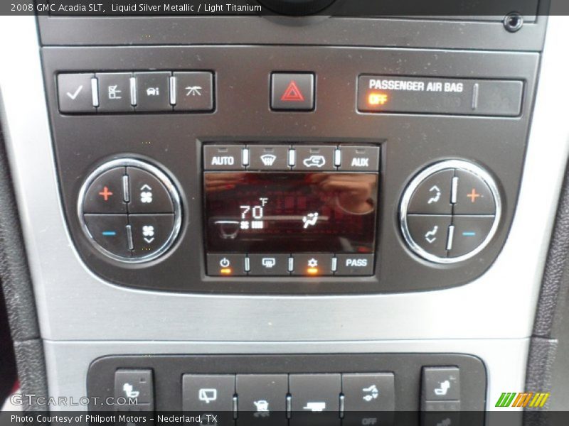 Liquid Silver Metallic / Light Titanium 2008 GMC Acadia SLT