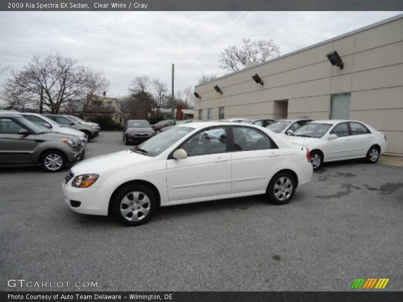 Clear White / Gray 2009 Kia Spectra EX Sedan