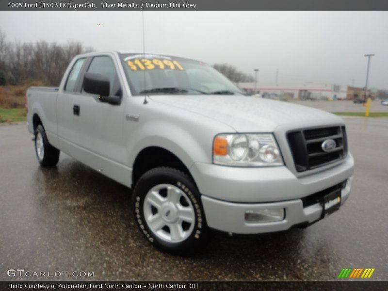 Silver Metallic / Medium Flint Grey 2005 Ford F150 STX SuperCab