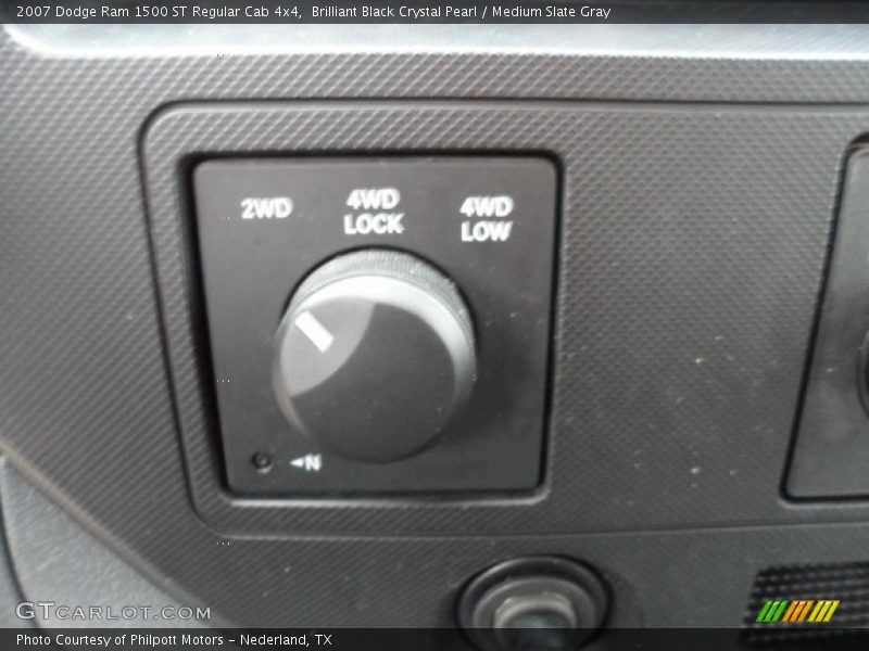 Brilliant Black Crystal Pearl / Medium Slate Gray 2007 Dodge Ram 1500 ST Regular Cab 4x4