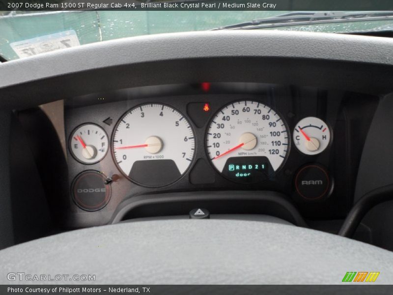 Brilliant Black Crystal Pearl / Medium Slate Gray 2007 Dodge Ram 1500 ST Regular Cab 4x4