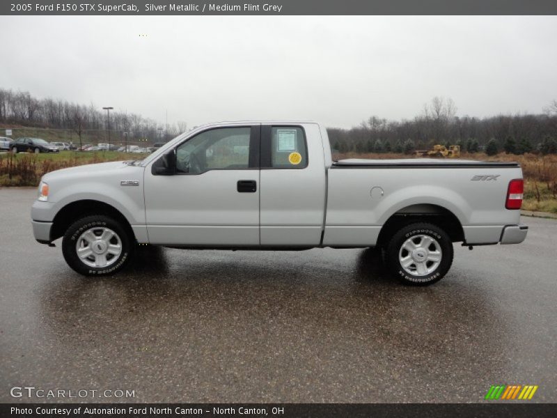 Silver Metallic / Medium Flint Grey 2005 Ford F150 STX SuperCab