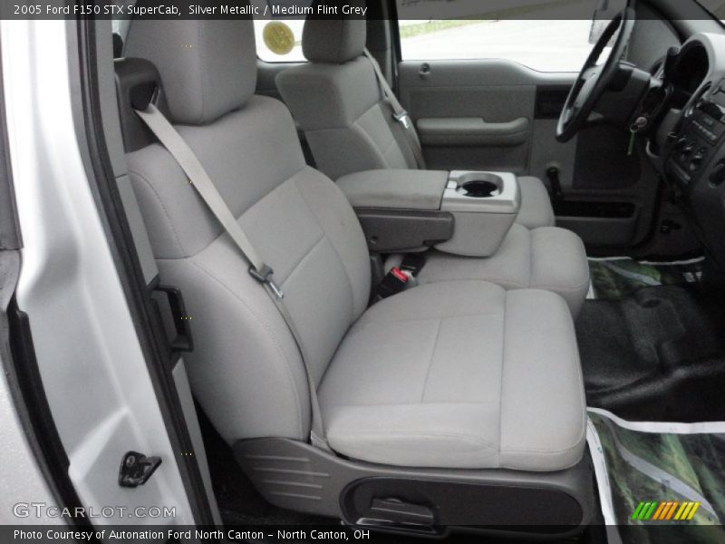 Silver Metallic / Medium Flint Grey 2005 Ford F150 STX SuperCab