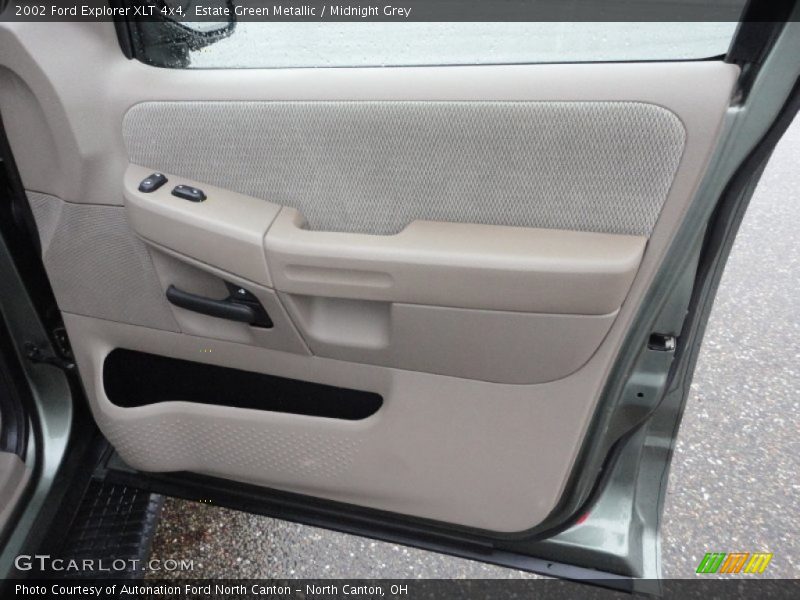 Estate Green Metallic / Midnight Grey 2002 Ford Explorer XLT 4x4