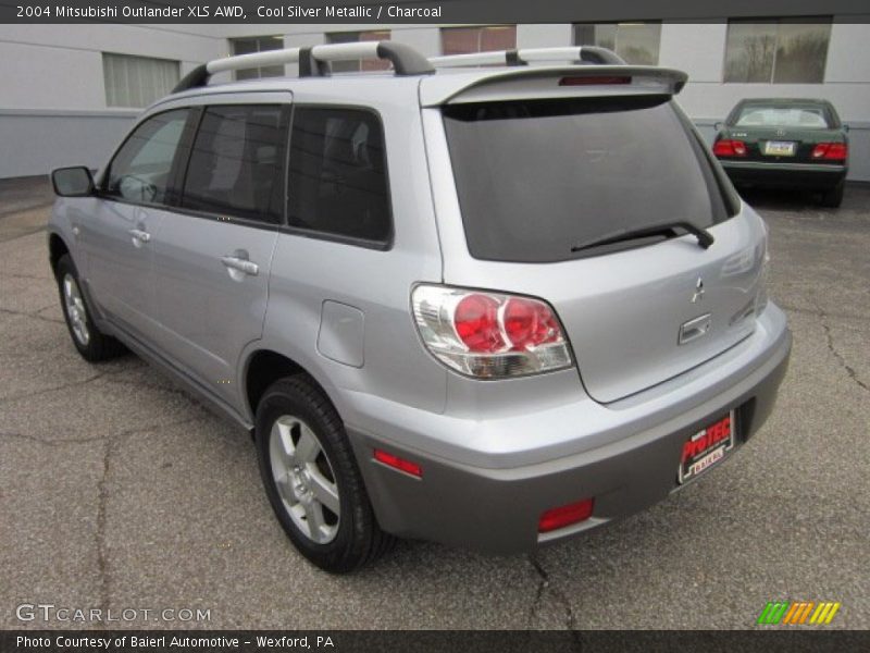 Cool Silver Metallic / Charcoal 2004 Mitsubishi Outlander XLS AWD