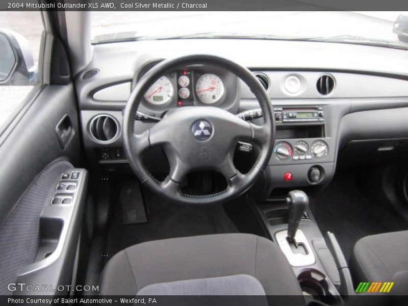 Cool Silver Metallic / Charcoal 2004 Mitsubishi Outlander XLS AWD