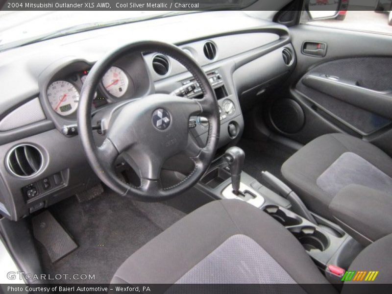 Cool Silver Metallic / Charcoal 2004 Mitsubishi Outlander XLS AWD