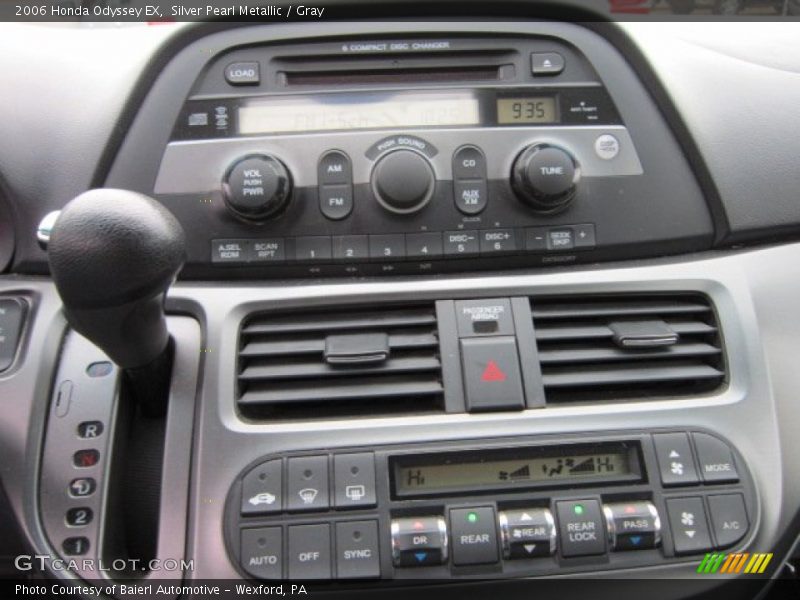 Silver Pearl Metallic / Gray 2006 Honda Odyssey EX