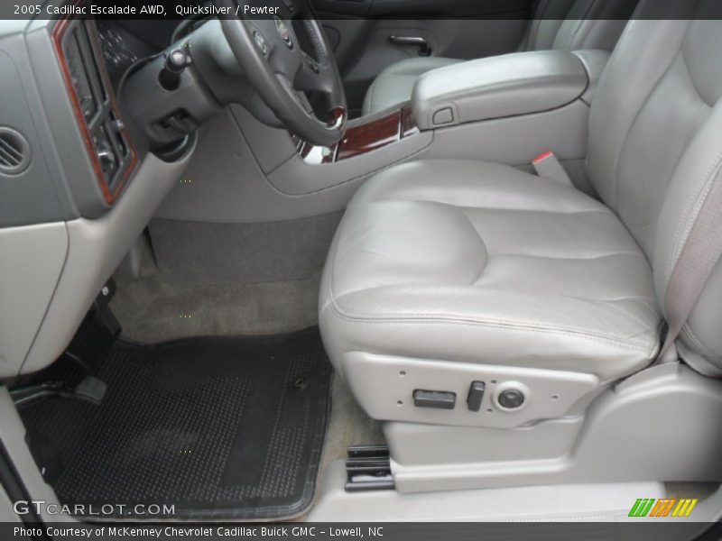 Quicksilver / Pewter 2005 Cadillac Escalade AWD