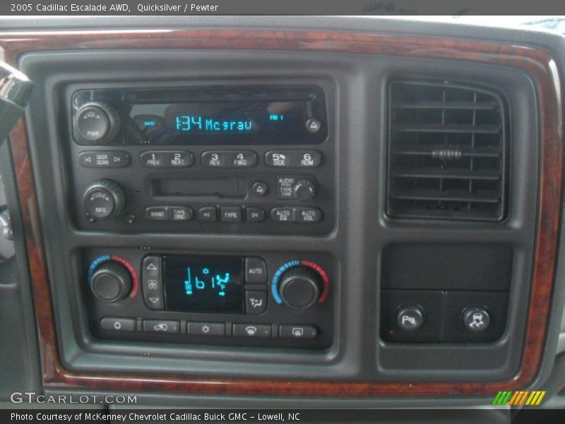 Quicksilver / Pewter 2005 Cadillac Escalade AWD