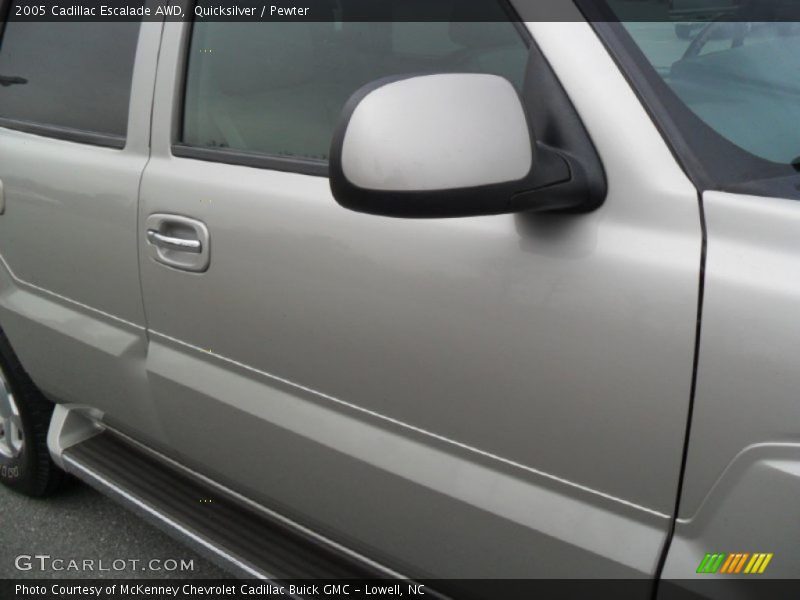 Quicksilver / Pewter 2005 Cadillac Escalade AWD