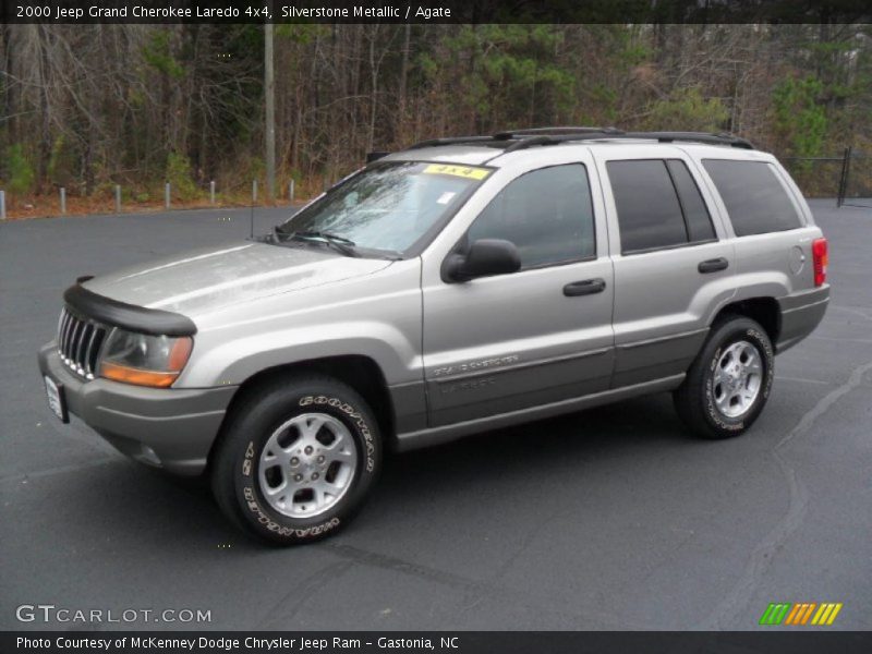 Silverstone Metallic / Agate 2000 Jeep Grand Cherokee Laredo 4x4
