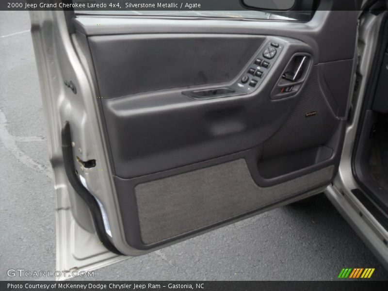 Silverstone Metallic / Agate 2000 Jeep Grand Cherokee Laredo 4x4