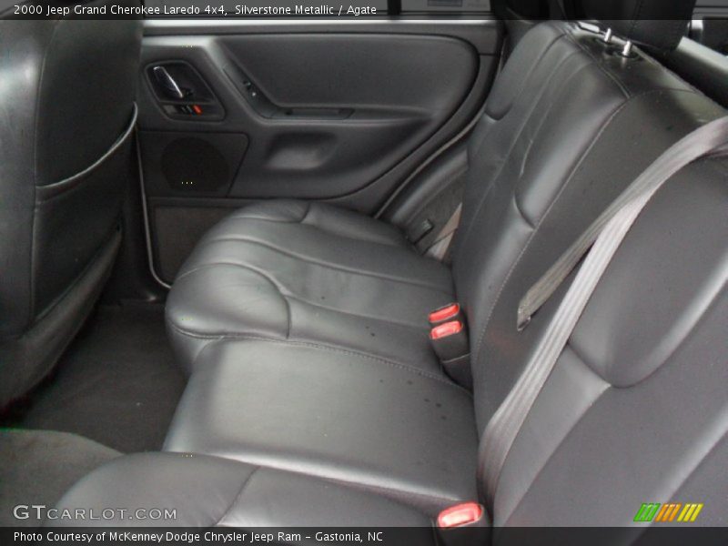 Silverstone Metallic / Agate 2000 Jeep Grand Cherokee Laredo 4x4