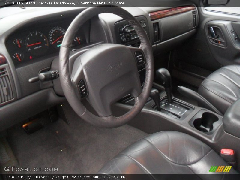 Silverstone Metallic / Agate 2000 Jeep Grand Cherokee Laredo 4x4
