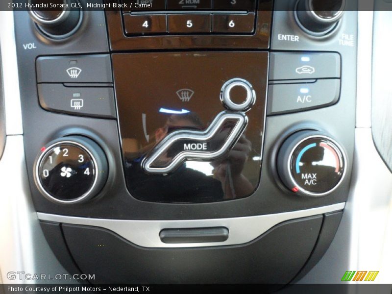 Midnight Black / Camel 2012 Hyundai Sonata GLS