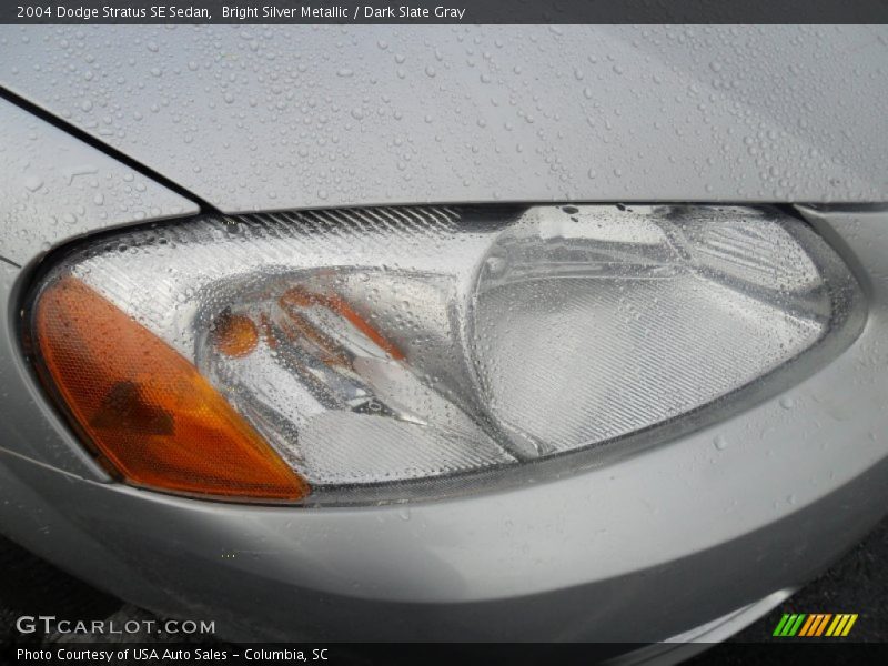 Bright Silver Metallic / Dark Slate Gray 2004 Dodge Stratus SE Sedan