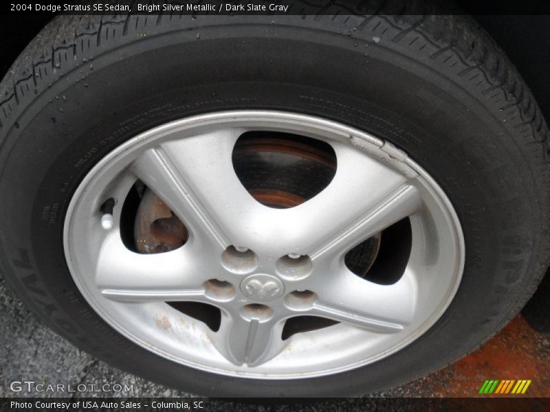 Bright Silver Metallic / Dark Slate Gray 2004 Dodge Stratus SE Sedan