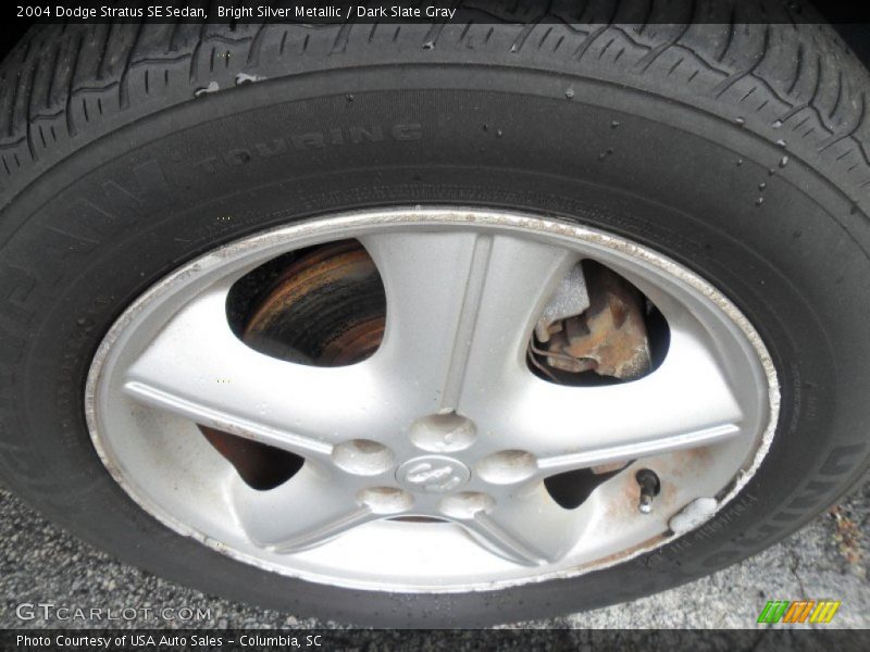 Bright Silver Metallic / Dark Slate Gray 2004 Dodge Stratus SE Sedan