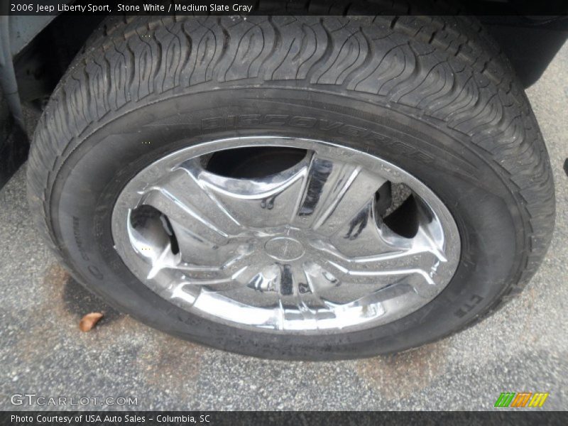 Stone White / Medium Slate Gray 2006 Jeep Liberty Sport