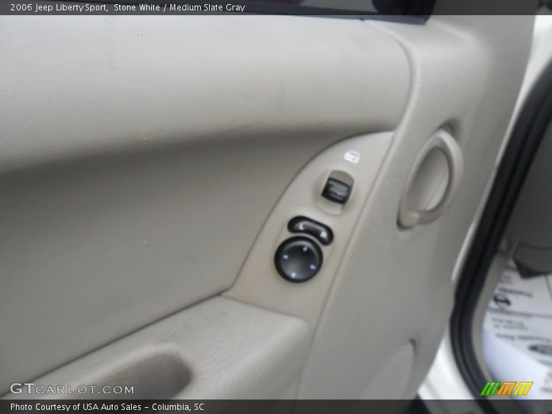 Stone White / Medium Slate Gray 2006 Jeep Liberty Sport