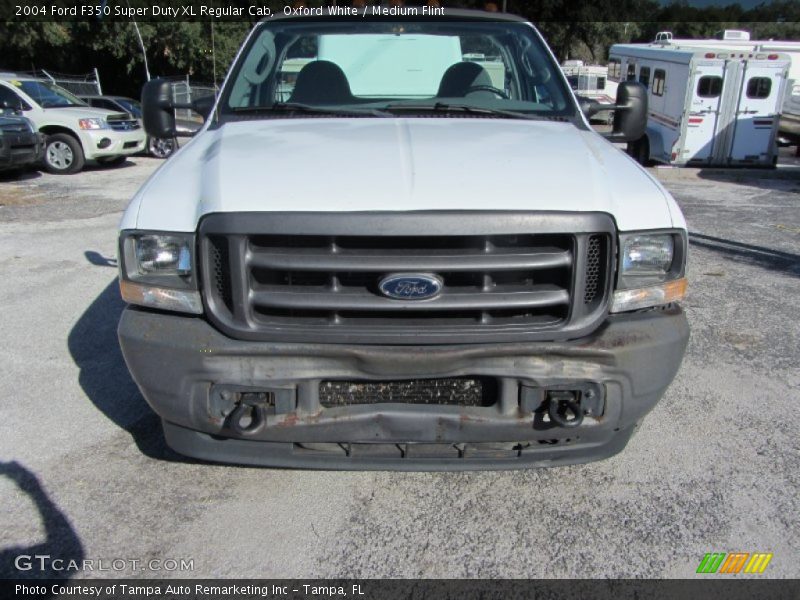Oxford White / Medium Flint 2004 Ford F350 Super Duty XL Regular Cab