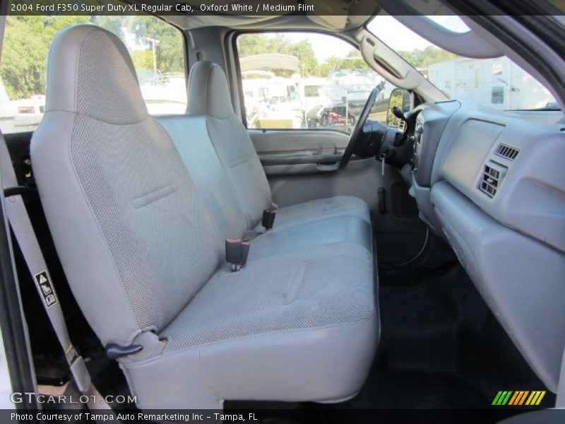 Oxford White / Medium Flint 2004 Ford F350 Super Duty XL Regular Cab