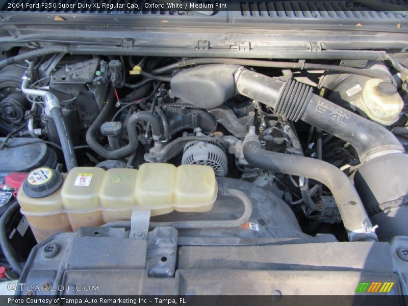 Oxford White / Medium Flint 2004 Ford F350 Super Duty XL Regular Cab