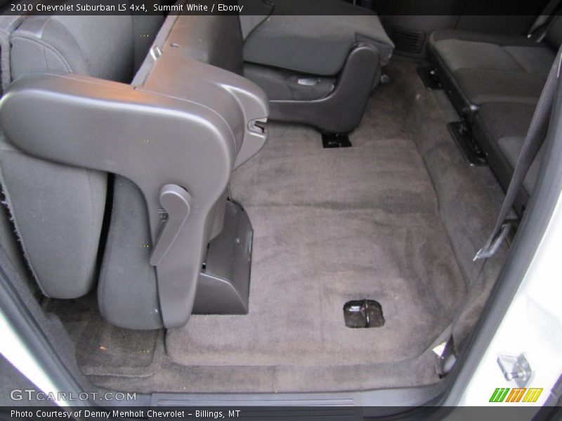 Summit White / Ebony 2010 Chevrolet Suburban LS 4x4